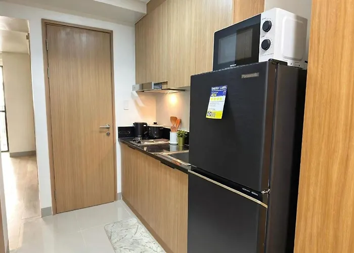 Glam Residences Aparthotel 4*